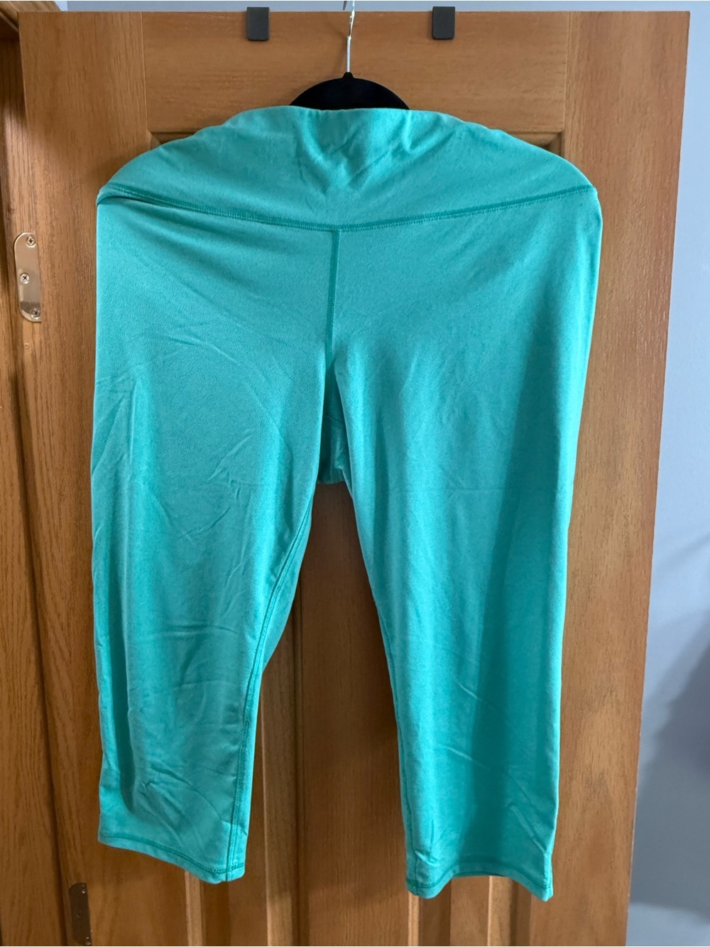 DSG Teal High Rise Wide Band Capri Leggings